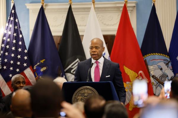 Mayor Eric Adams leads a coalition of 62 mayors to call on a federal assault weapons ban.  