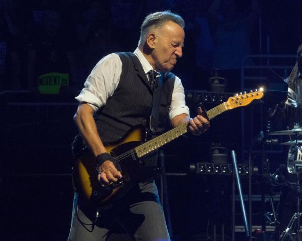 Bruce Springsteen o<em></em>nstage in August 2024.