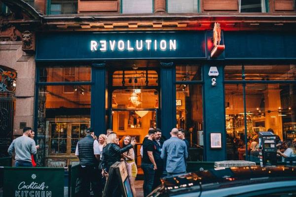 Revolution Bars邀请Pizza Express前老板担任董事长