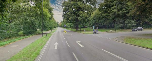 被告席上：南安普顿一名男子在法庭上因携带BB枪被捕