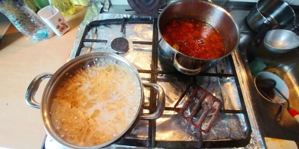 Spaghetti from 'The Bear'
