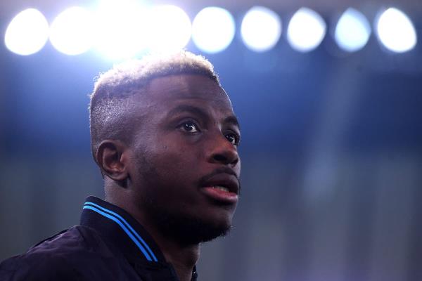 自从加盟加拉塔萨雷后，奥西姆恩发出了切尔西转会失败后的第一条消息