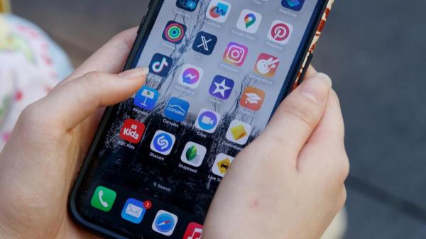 新黑狗研究所的研究证实了社交媒体对青少年的威胁