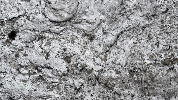 锂价暴跌后，锂电巨头利润锐减