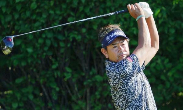 藤田裕之在美国高级公开赛经过四洞的季后赛后获得亚军