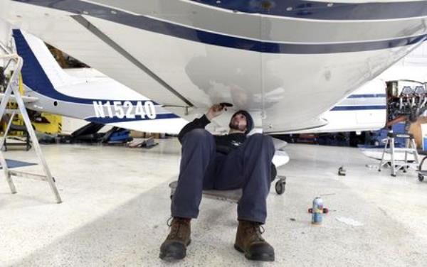 Fly Lugo flight school