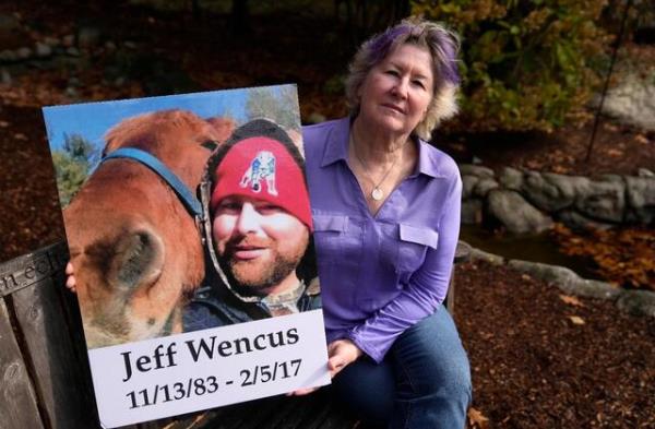 奥施康定制造商的解决方案分裂阿片类药物危机的受害者现在轮到最高法院了