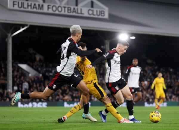 Fulham FC v Wolverhampton Wanderers - Premier League