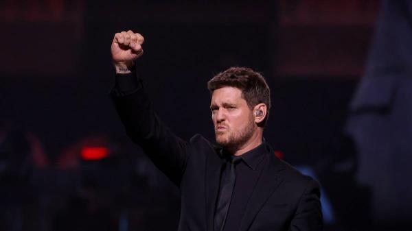 迈克尔·布布伦在儿子与癌症作斗争时做出的承诺改变了他的一生