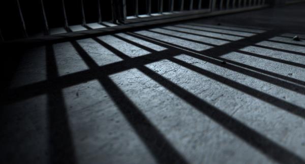 阿拉巴马州的母亲因女儿被医院桌子砸死而被判在佛罗里达监狱服刑一年