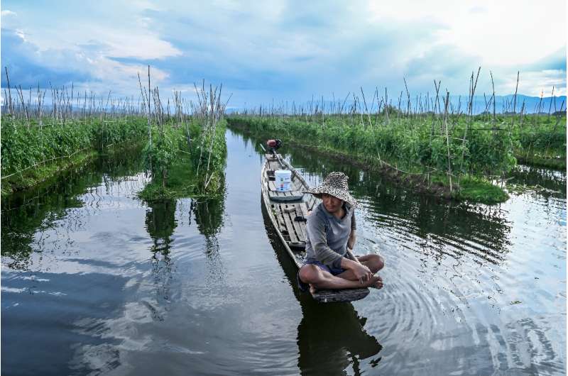 The farms are eating up surface area, sending chemical runoff into the waters, and clogging the picturesque site with discarded plant matter, oppo<em></em>nents say