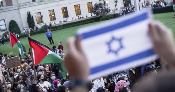 信件：教授没有谴责哈马斯，也没有承认校园里对犹太学生的威胁