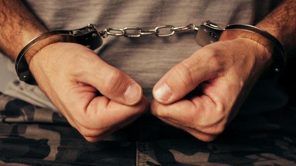 印度：男子因制造恶作剧炸弹威胁电话延误航班而被捕