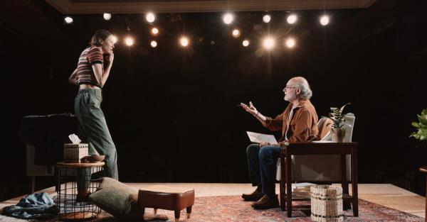 由西德尼·莱蒙和彼得·弗里德曼主演的心理惊悚片《Job》将走出百老汇