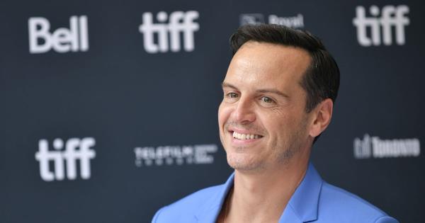 安德鲁·斯科特“在业内人士的鼓励下”隐藏自己的性取向