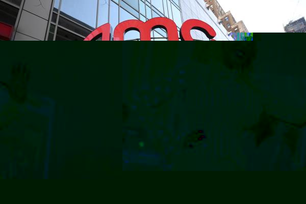 多莉·帕顿原谅了艾丽·金醉酒的生日礼物：“她经历了很多”